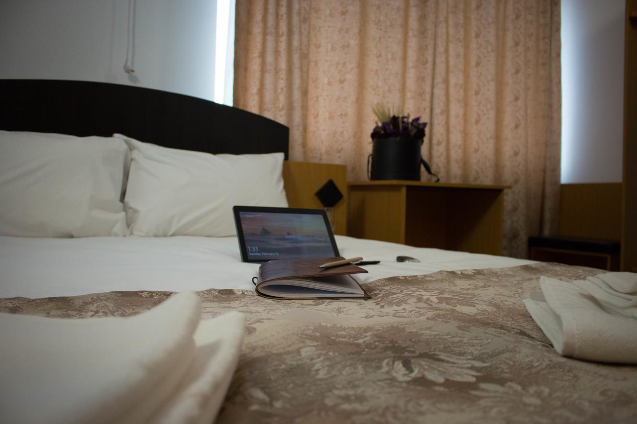 Rent Room N&S Iasi Eksteriør bilde