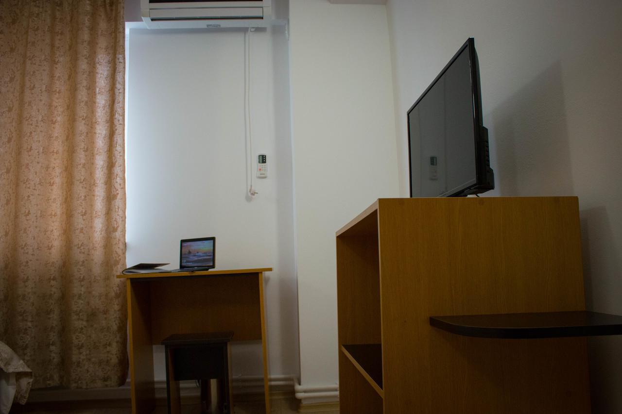 Rent Room N&S Iasi Eksteriør bilde
